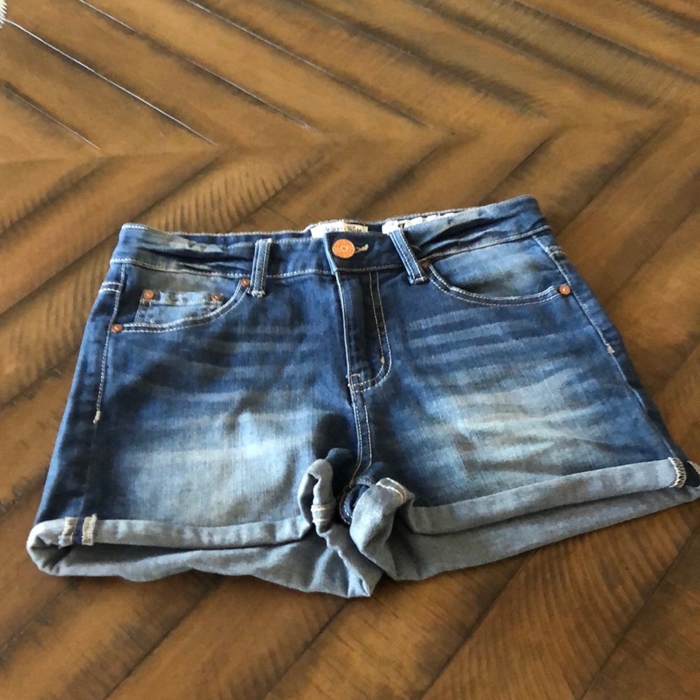 High waisted midi shorts